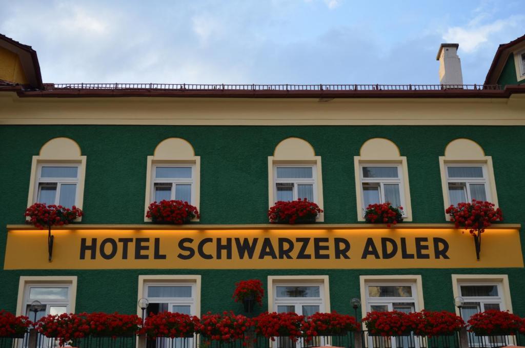 Hotel Schwarzer Adler Mariazell Exterior foto